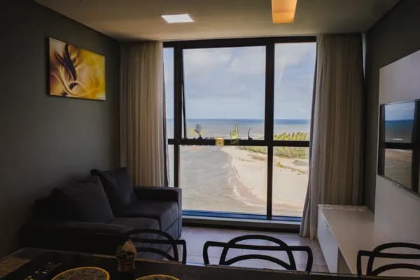 Beira Mar Mobiliado 2 Quartos Andar Alto no Barra Home Stay