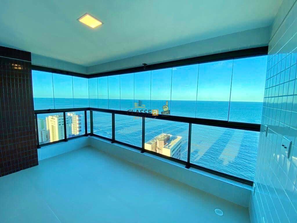 Apartamento no Ocean Tower 4 Quartos Andar Alto com Vista Mar em Candeias