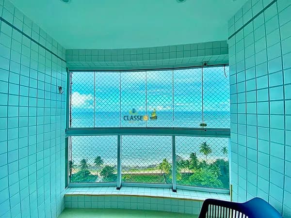 Apartamento Vista Mar Andar Alto na Avenida em Candeias