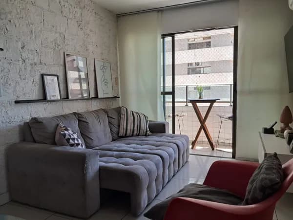 Apartamento 2 Quartos com Varanda Próx ao mar em Candeias
