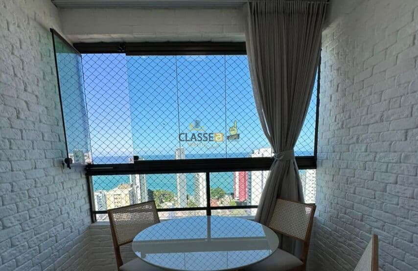 Apartamento Reformado com Vista Mar 2 Quartos em Candeias