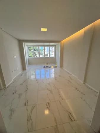 Apartamento Reformado 4 Quartos em Boa Viagem | Edf Gilka