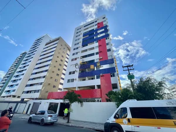 Apartamento 2 Quartos com Varanda em Candeias