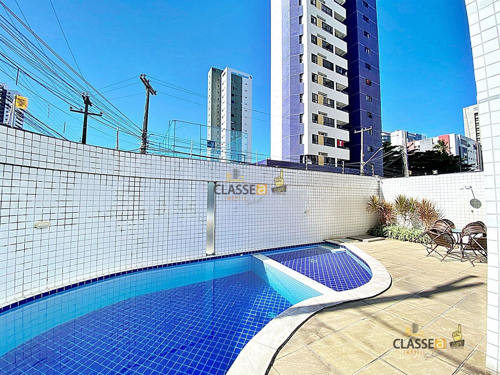 Apartamento 2 Quartos na Quadra Mar em Piedade