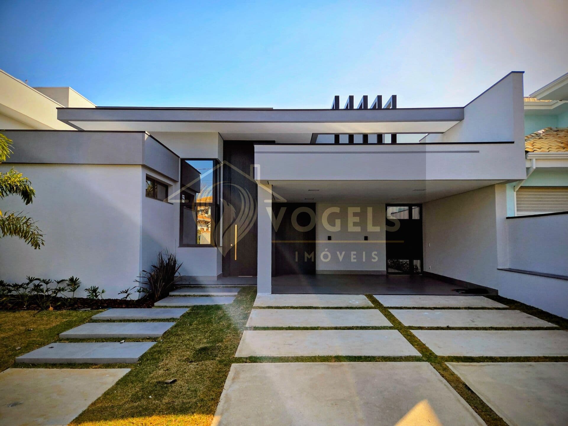 Casa Nova e Moderna à Venda no Condomínio Nova Holanda – Holambra/SP