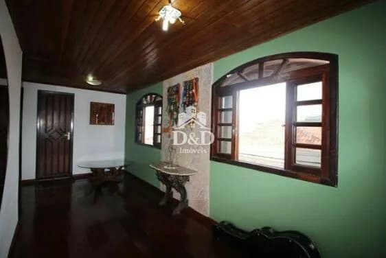 Sobrado 3 dormitórios à venda, no bairro- Cajuru - Curitiba/PR