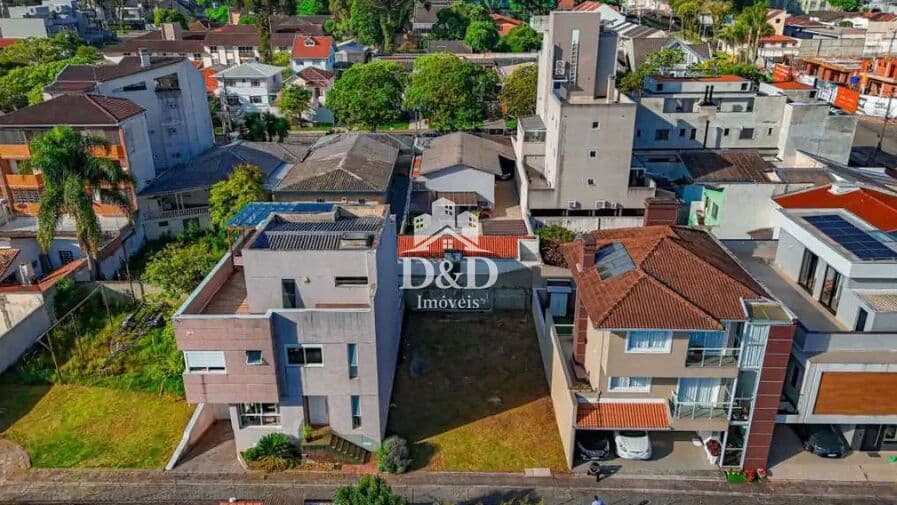 Terreno em Condomínio em Água Verde, Curitiba/PR