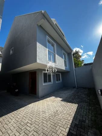 Sobrado em Curitiba - Xaxim