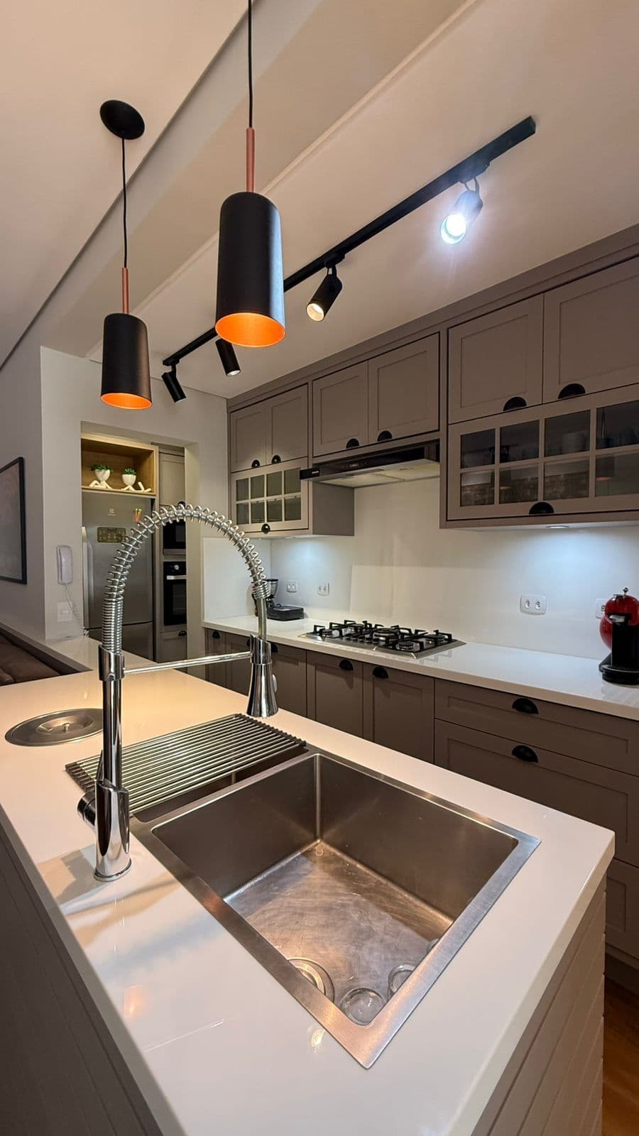Apartamento mobiliado a venda na praia dos ingleses.