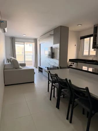 Apartamento na praia dos Ingleses , 3 dormitórios Florianópolis/SC