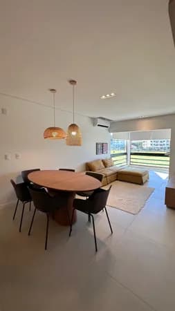 Apartamento 2 suítes exclusivo na praia dos ingelses