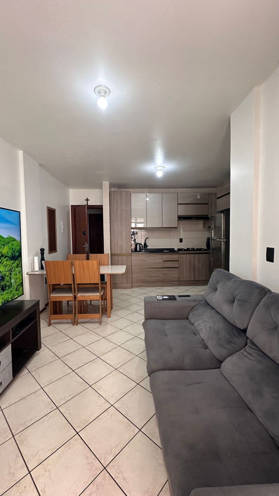 Apartamento no centrinho do bairro dos Ingleses