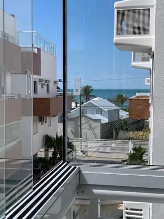 Apartamento vista livre para o mar na praia dos ingleses