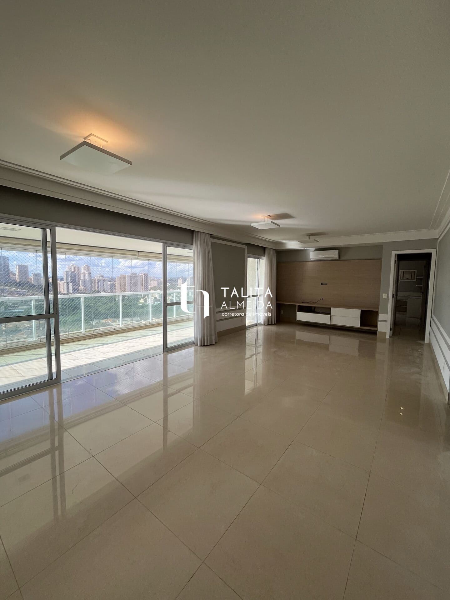 Apartamento à venda no Jardim Botânico - 03 suítes, 03 vagas, varanda Gourmet, Lazer completo