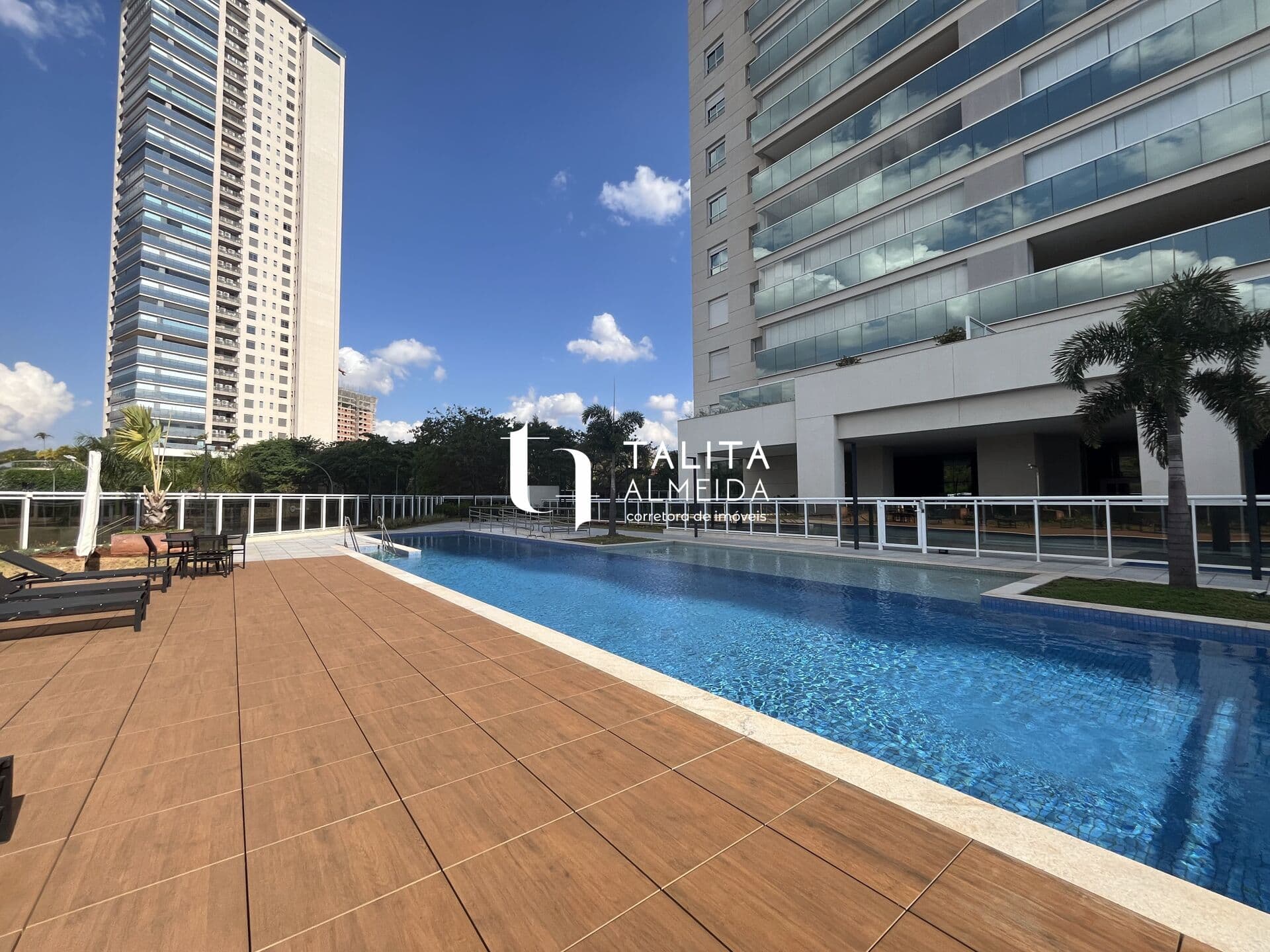 APARTAMENTO DE ALTO PADRÃO À VENDA – CIDADE DE VANCOUVER | ILHAS DO SUL