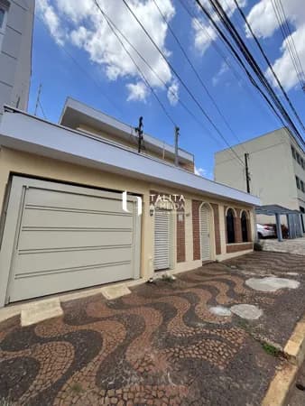 Casa à venda Centro - Uso Comercial ou residencial por R$590.000,00
