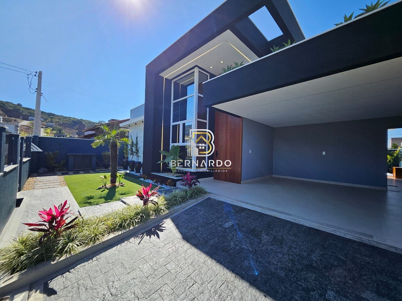 Casa em Palhoça - São Sebastião