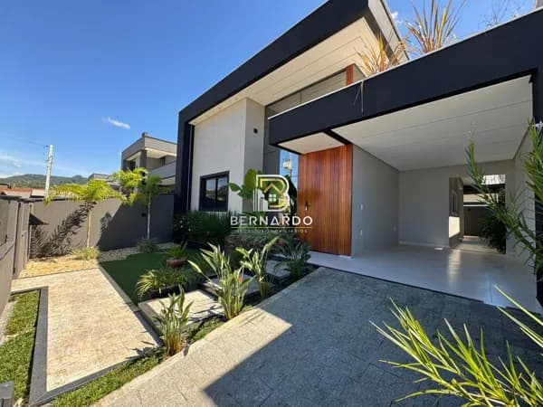 Casa em Palhoça - Bela Vista