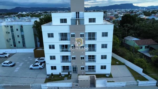 Apartamento em Palhoça - Barra do Aririú