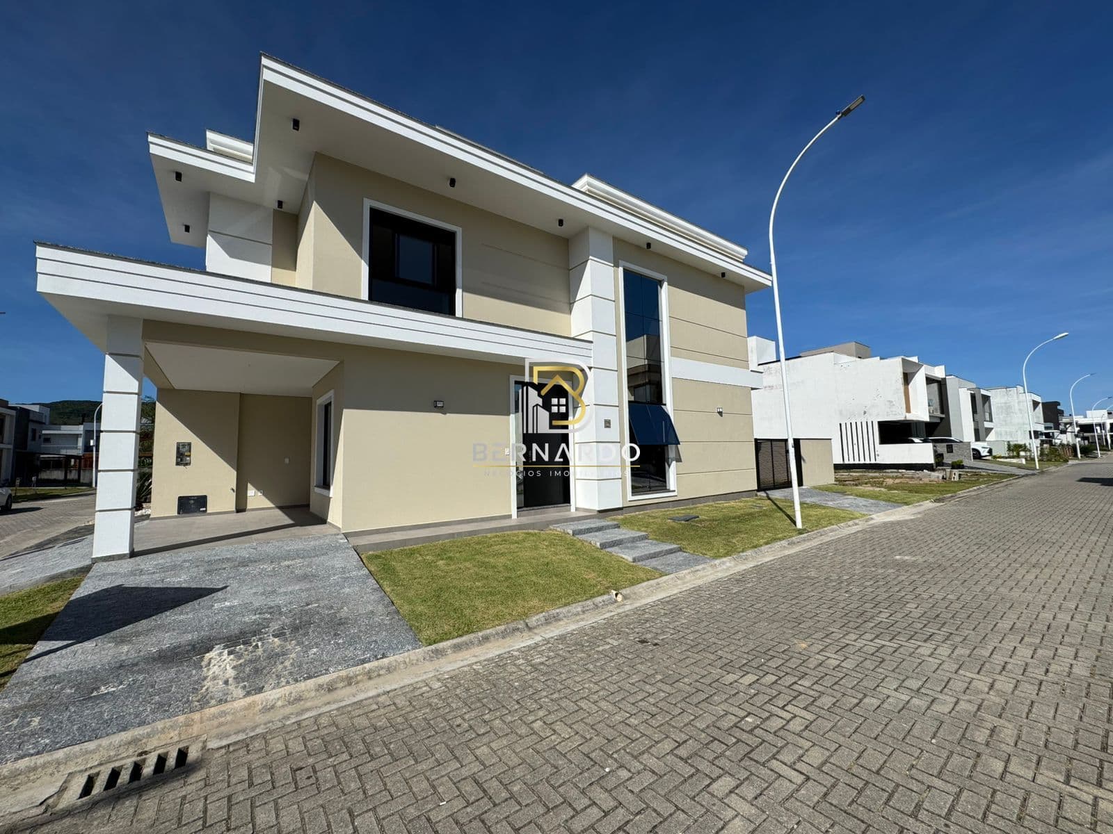 Casa em Biguaçu - Beira Rio