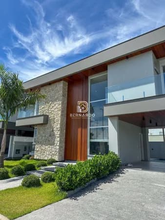 Casa em Palhoça - Pedra Branca