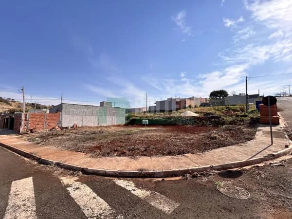 Lote à Venda no Parque do Vale em Ibiporã