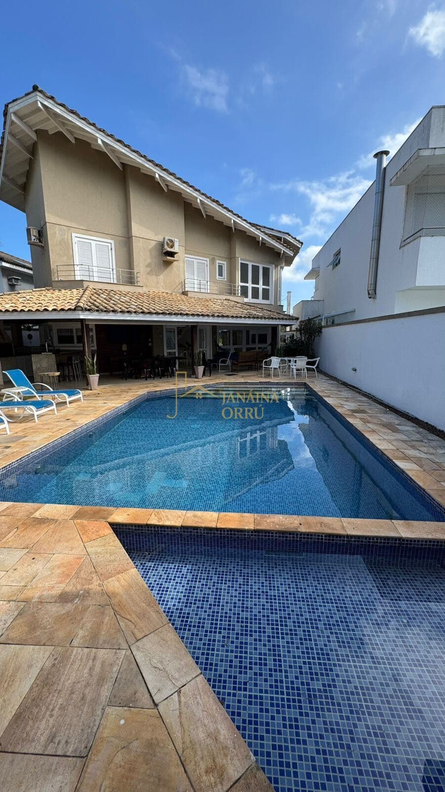 Casa à venda no Jardim Acapulco em Guarujá/SP
