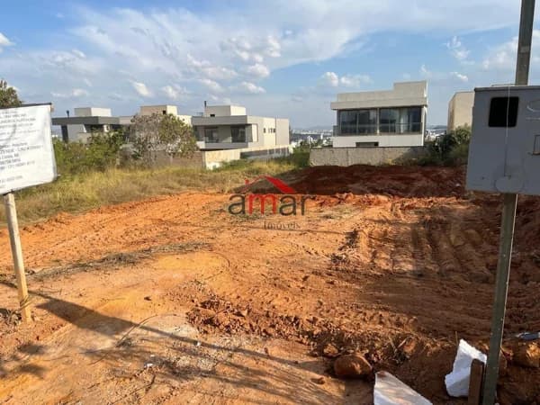 Terreno à venda no bairro Portal do Sol em Contagem/MG