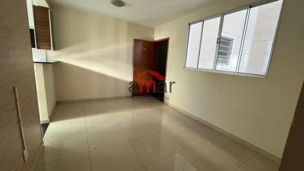 Apartamento à venda no bairro Cabral em Contagem/MG