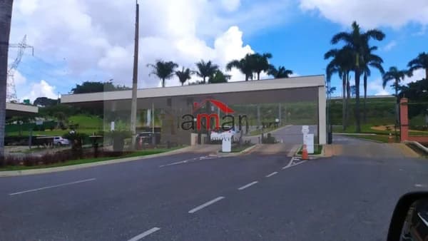 Terreno à venda no bairro Alphaville em Vespasiano/MG