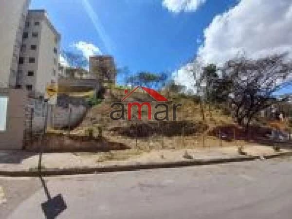 Terreno à venda no bairro Manacás em Belo Horizonte/MG