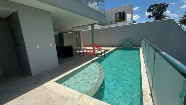 Casa à venda no bairro Portal do Sol em Contagem/MG