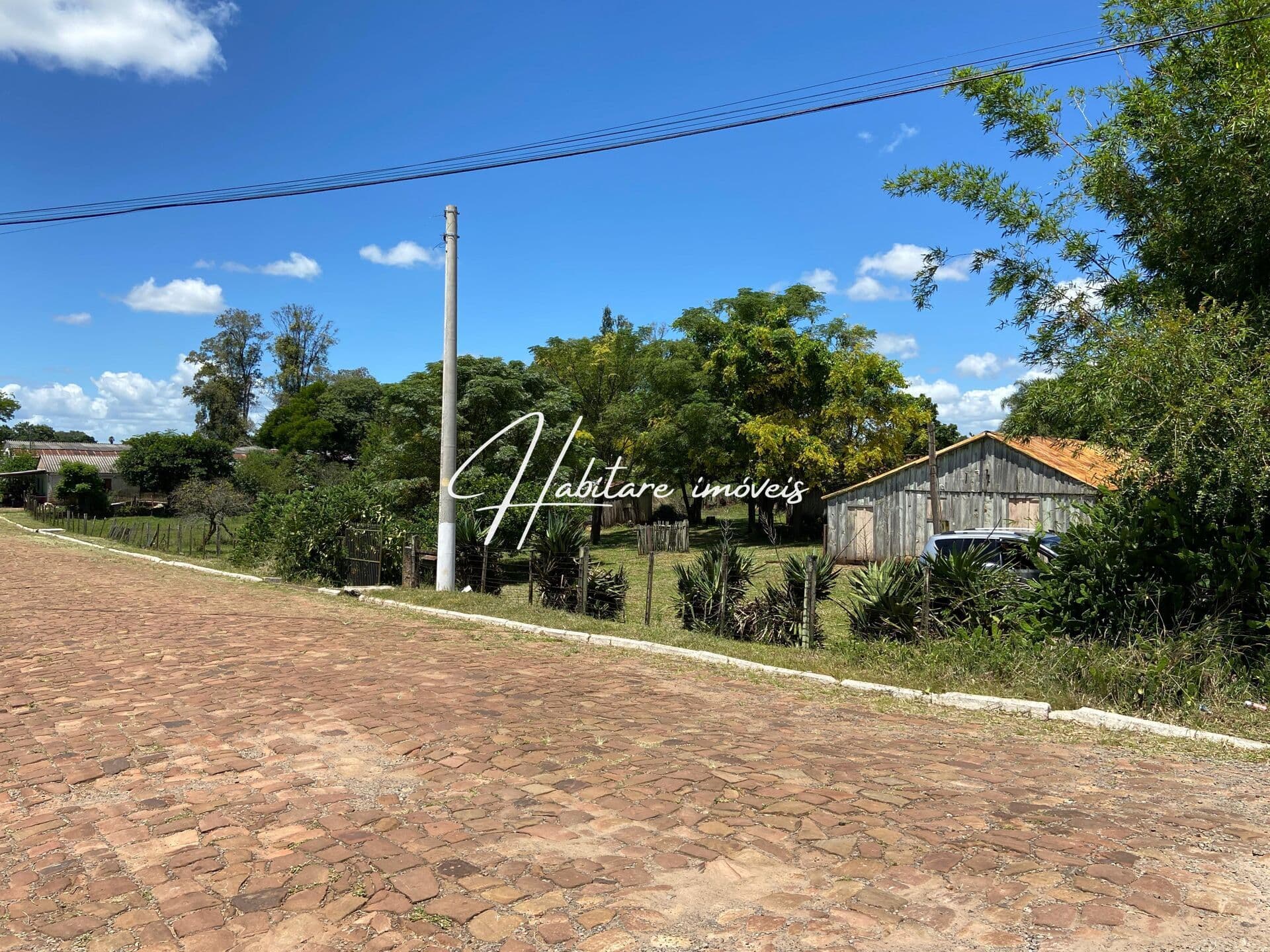 🏞️ Seu Sonho de Tranquilidade Começa Aqui! Terreno de 3.000 m² em Localização Privilegiada!