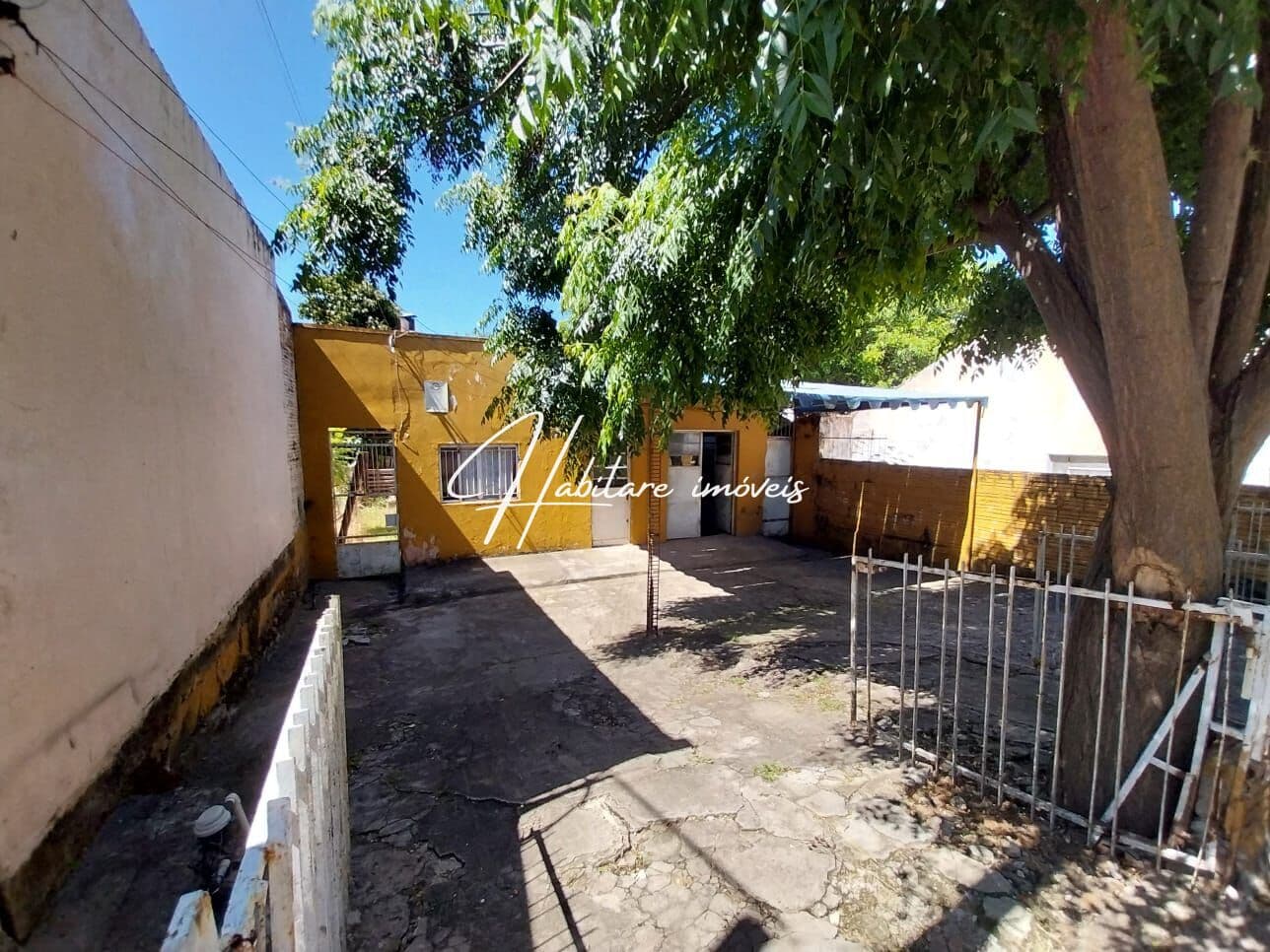 🌟 Terreno Exclusivo de 688 m²: Localização Imbatível e Potencial Máximo!