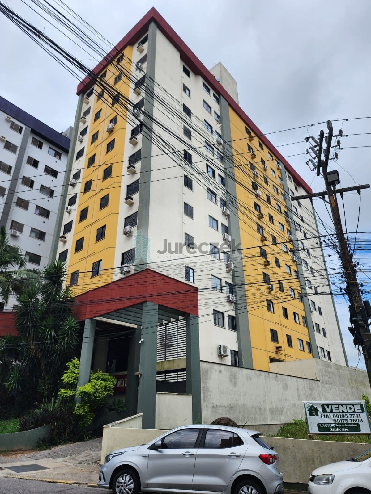 Apartamento 2 dormitorios - centro - mobiliado com closet