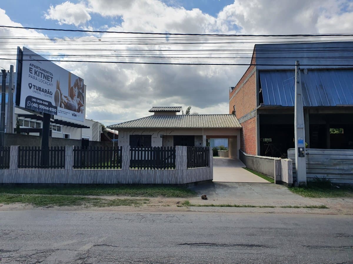 Casa Alvenaria para Venda em Revoredo Tubarão-SC