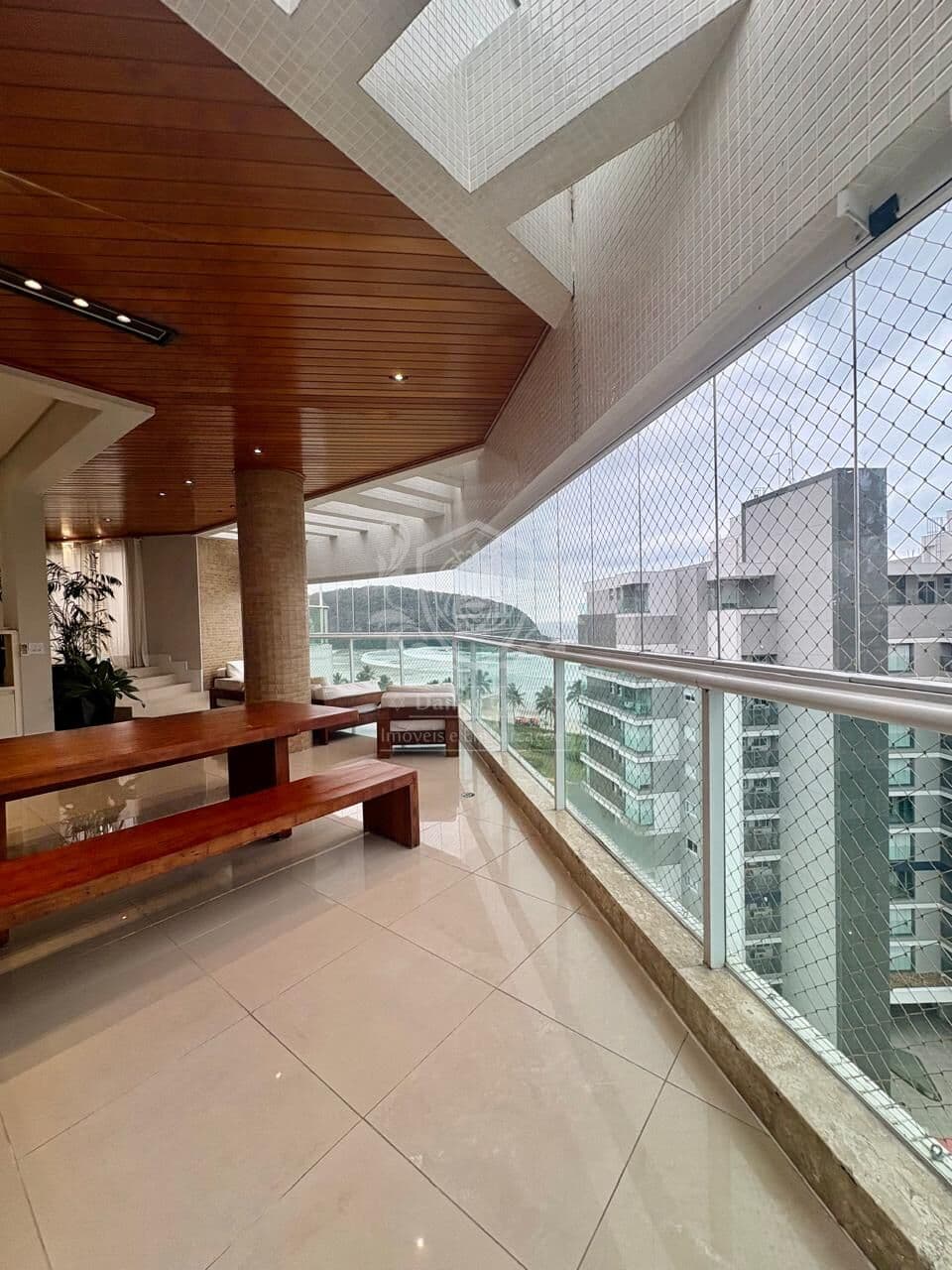 Apartamento em Bertioga - Riviera de São Lourenço