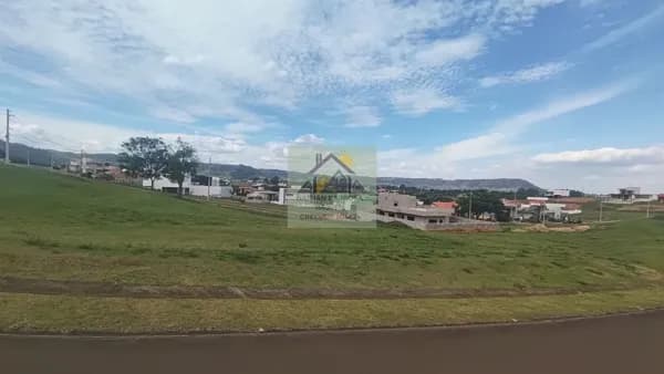Terrenos Exclusivos no Ninho Verde 2 – Frente para Duas Ruas e Vista Deslumbrante!