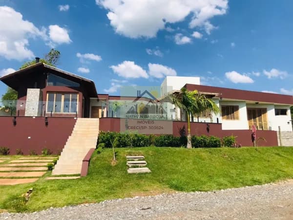 Casa à venda no Ninho Verde 2 – Vista privilegiada e localização excelente