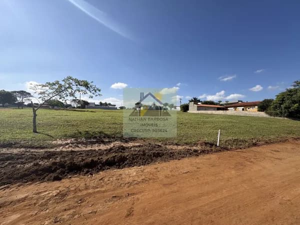 Terreno à Venda no Ninho Verde 2 – 420m² em Localização Privilegiada