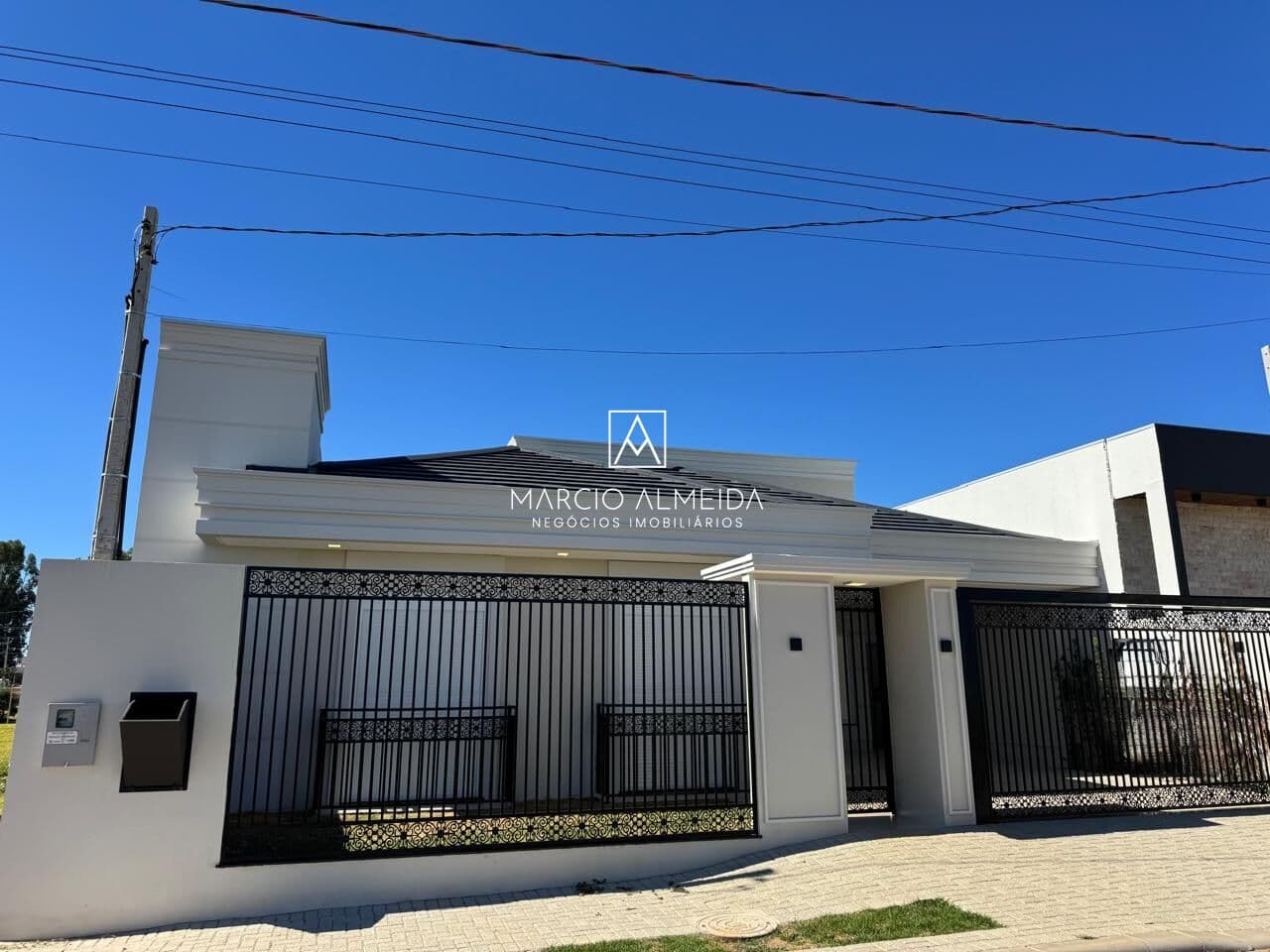Casa com Piscina