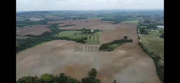 Fazenda , Regiao de Itapetininga/SP