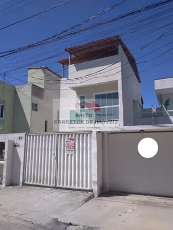 Casa Triplex para Venda e Aluguel em Ouro verde Rio das Ostras-RJ
