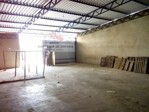 Galpão/Pavilhão Salão Comercial para Venda e Aluguel em Nova Esperança Rio das Ostras-RJ