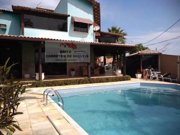 Casa Alto Padrão para Venda em Maria Turri Rio das Ostras-RJ