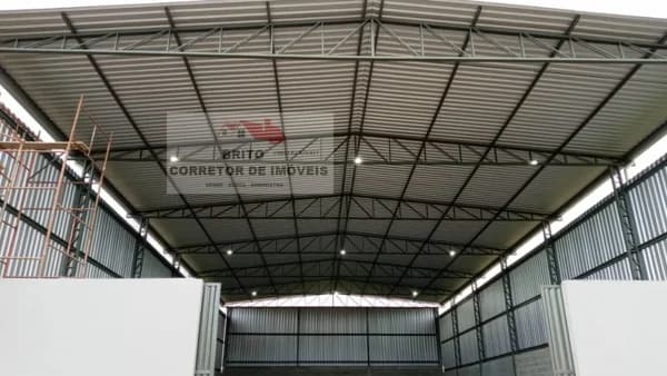Galpão/Pavilhão Salão Comercial para Venda e Aluguel em Cantagalo Rio das Ostras-RJ