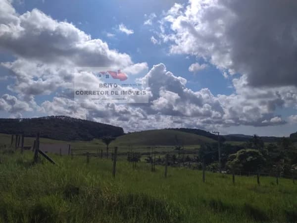 Terreno para Venda em Cantagalo Rio das Ostras-RJ
