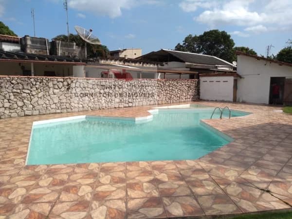 Casa Linear para Venda em Nova Aliança Rio das Ostras-RJ