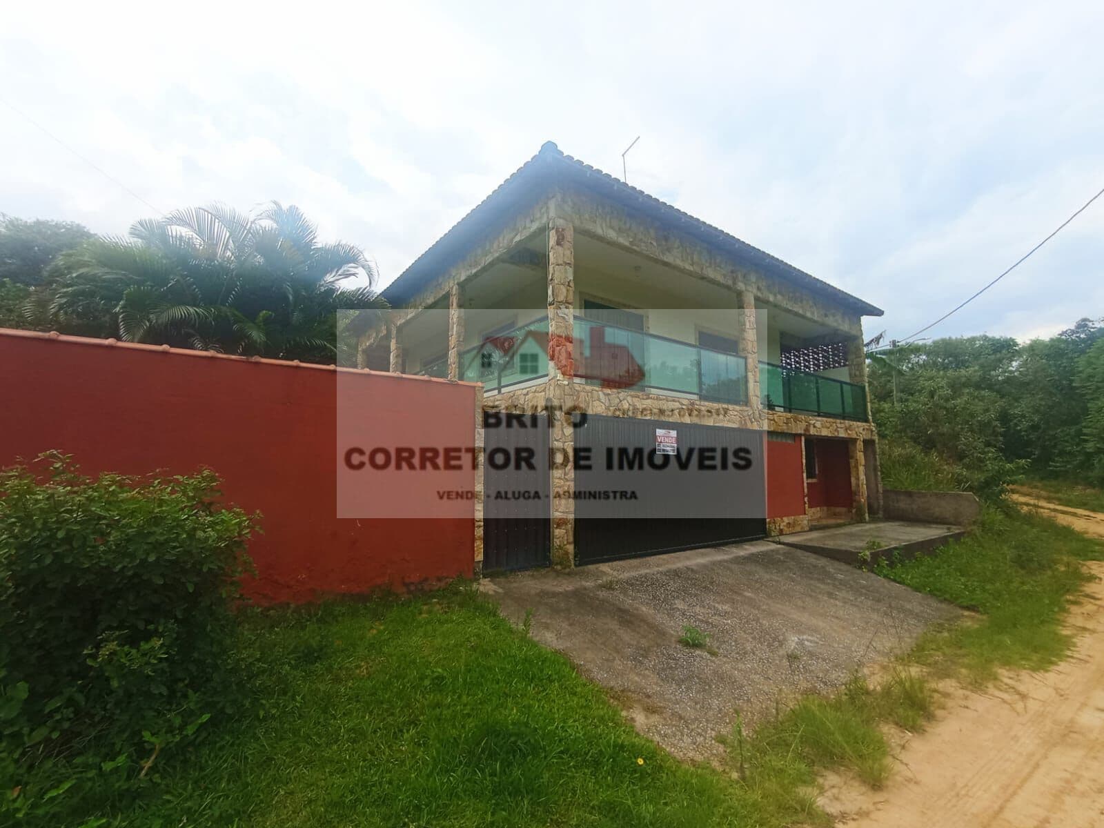 Casa Linear para Venda em Belo Vale Casimiro de Abreu-RJ