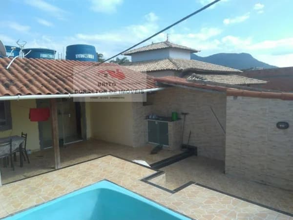 Casa Padrão para Venda em Cidade Praiana Rio das Ostras-RJ